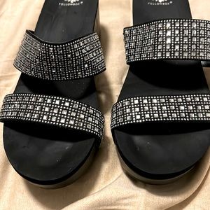 Black wedge  studded strap sandal size 10 YellowBox